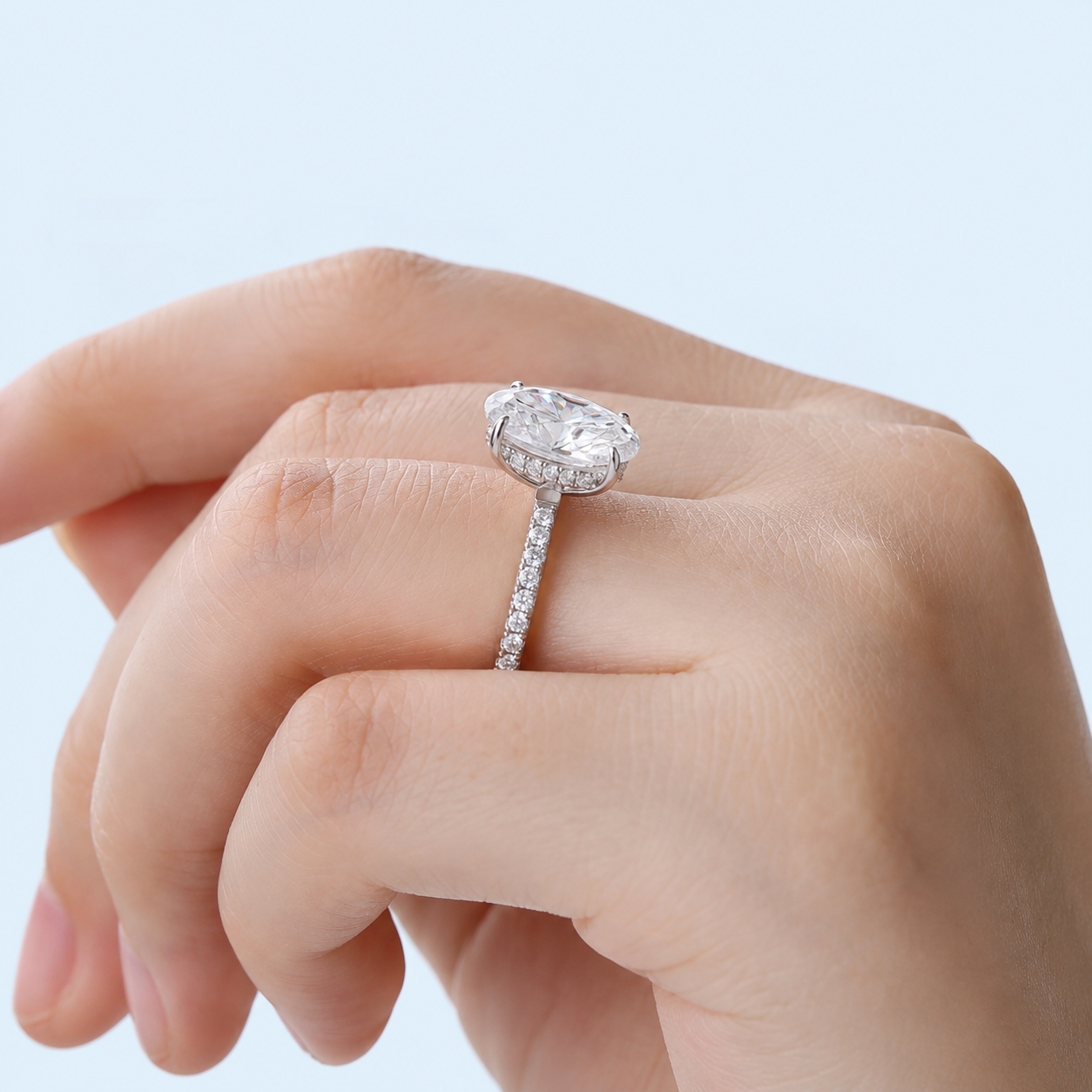 Marchetti Isabelle Oval Pavé Ring