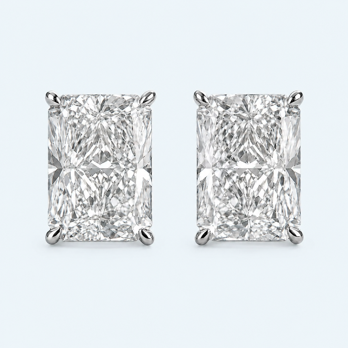 Marchetti Emerald Éclat Moissanite Stud Earrings