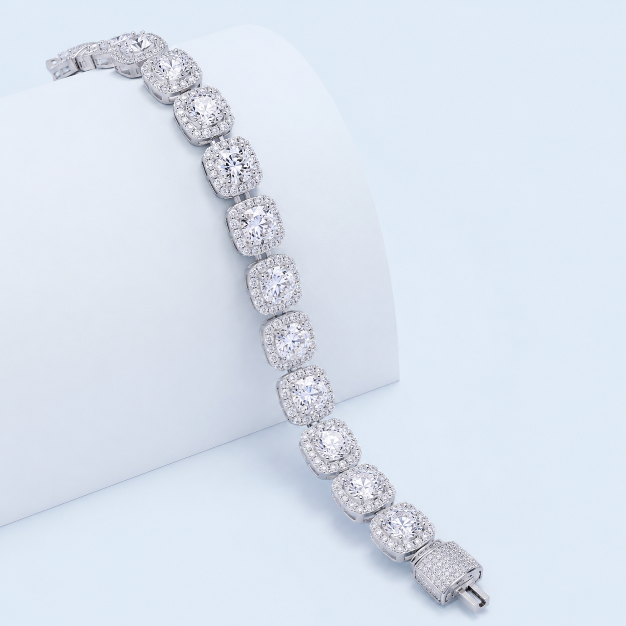 Marchetti Royale Cushion Bracelet